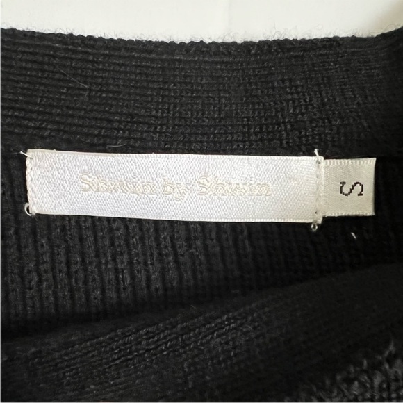 Merino Wool Crew Sweater Black Small Contrast Ivory Sleeves - Picture 7 of 13